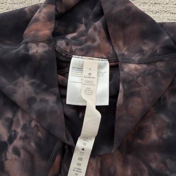 Lululemon Align Shorts 8” - Picture 2 of 5